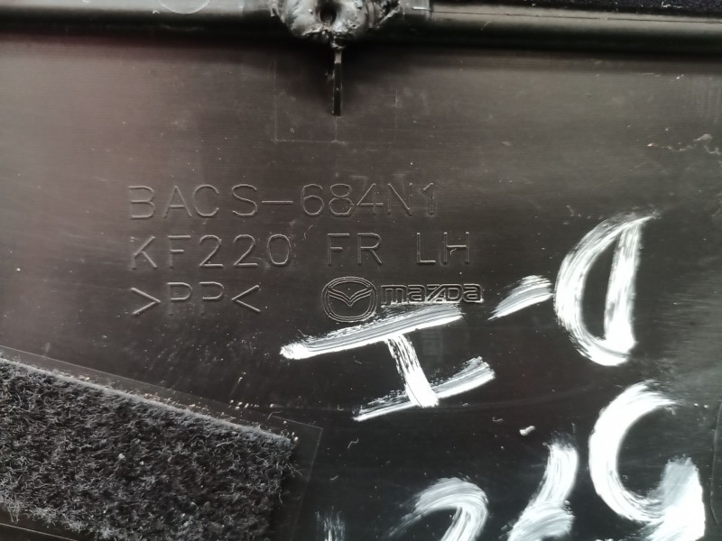 Recambio de guarnecido puerta delantera izquierda para mazda 3 (bm, bn) 2.0 referencia OEM IAM   