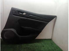 Recambio de guarnecido puerta trasera derecha para renault megane iv sedán 1.3 tce 115 (lvn9) referencia OEM IAM   