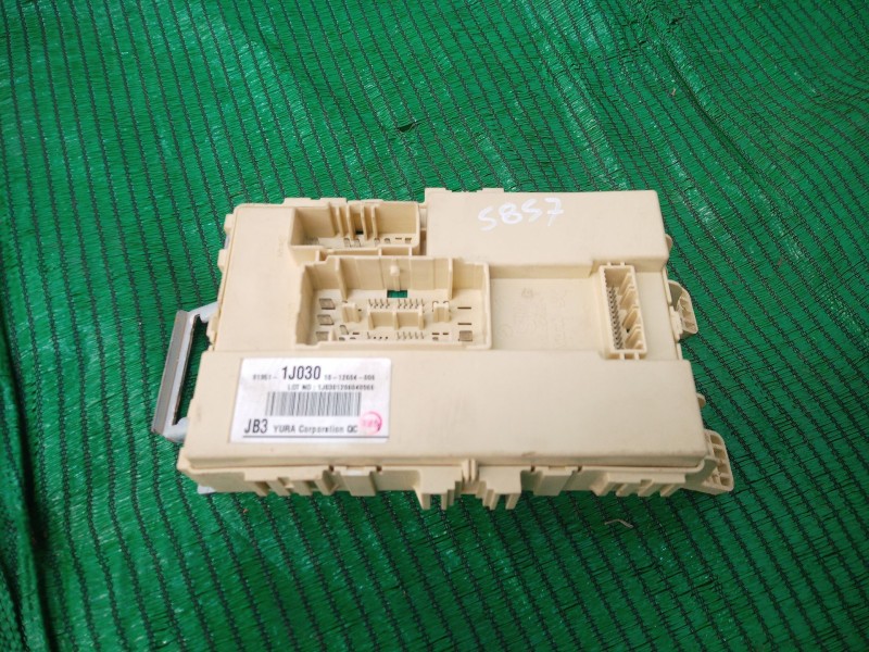 Recambio de caja reles / fusibles para hyundai i20 i (pb, pbt) 1.2 referencia OEM IAM   