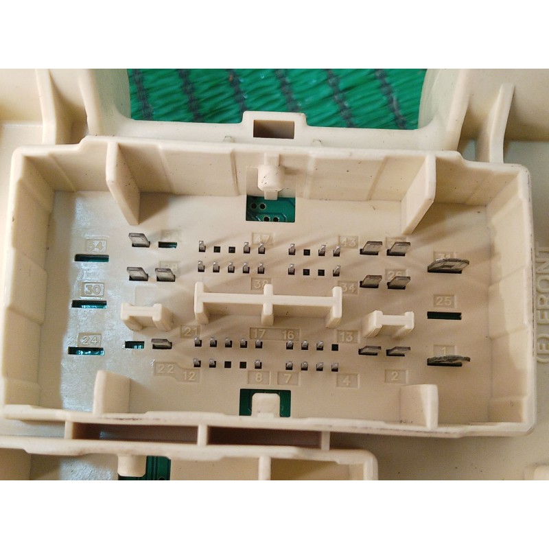 Recambio de caja reles / fusibles para hyundai i20 i (pb, pbt) 1.2 referencia OEM IAM   