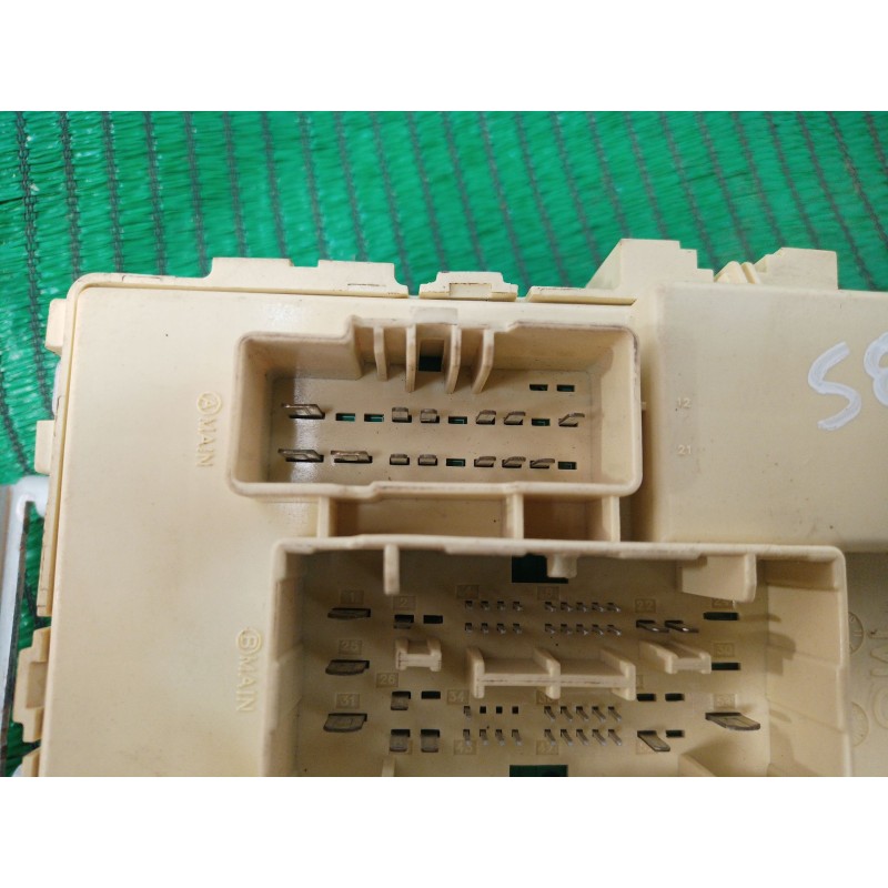 Recambio de caja reles / fusibles para hyundai i20 i (pb, pbt) 1.2 referencia OEM IAM   