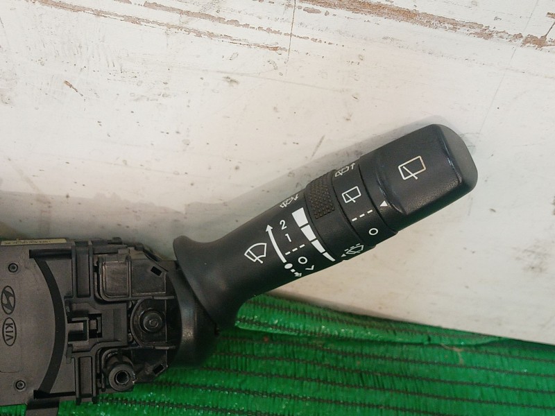 Recambio de mando multifuncion para hyundai i20 i (pb, pbt) 1.2 referencia OEM IAM   