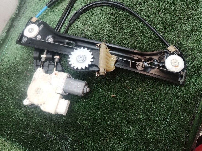 Recambio de mando elevalunas delantero izquierdo para mini mini (f55) cooper d referencia OEM IAM   