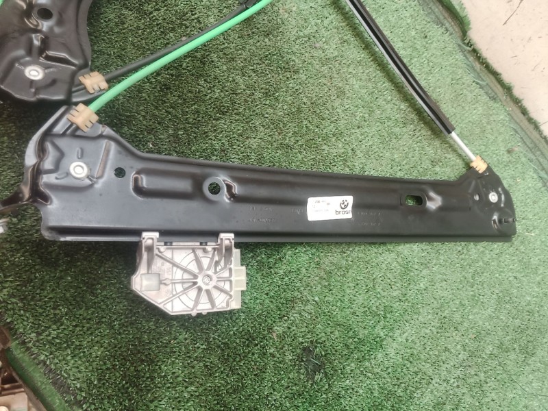 Recambio de mando elevalunas delantero derecho para mini mini (f55) cooper d referencia OEM IAM   