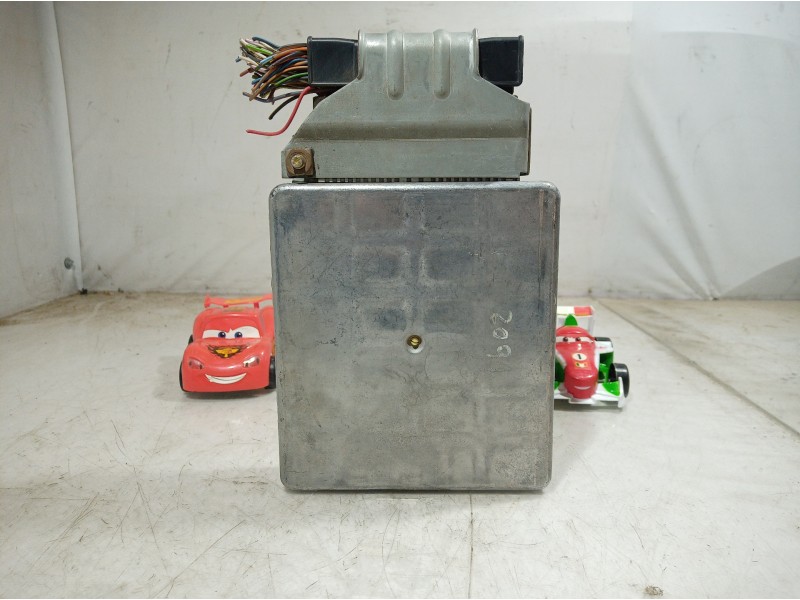 Recambio de centralita motor uce para ford focus berlina (cak) ambiente referencia OEM IAM 98AB12A532AF 98AB12A532AF 98AB12A532