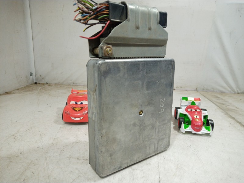 Recambio de centralita motor uce para ford focus berlina (cak) ambiente referencia OEM IAM 98AB12A532AF 98AB12A532AF 98AB12A532