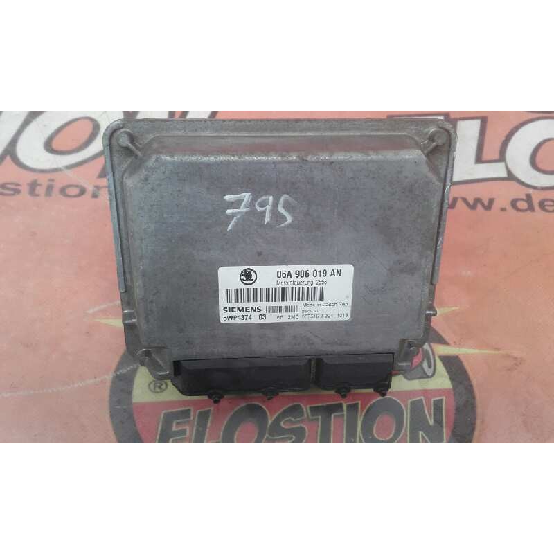 Recambio de centralita motor uce para skoda octavia berlina (1u2) 1.6 referencia OEM IAM 06A906019AN 5WP437403 06A906019AN