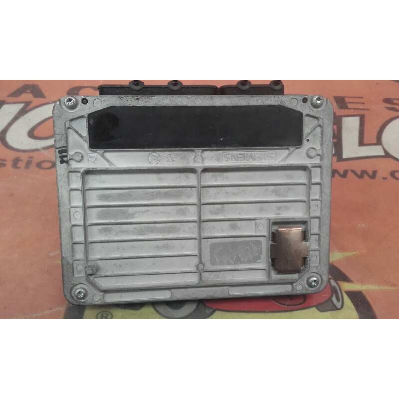 Recambio de centralita motor uce para skoda octavia berlina (1u2) 1.6 referencia OEM IAM 06A906019AN 5WP437403 06A906019AN