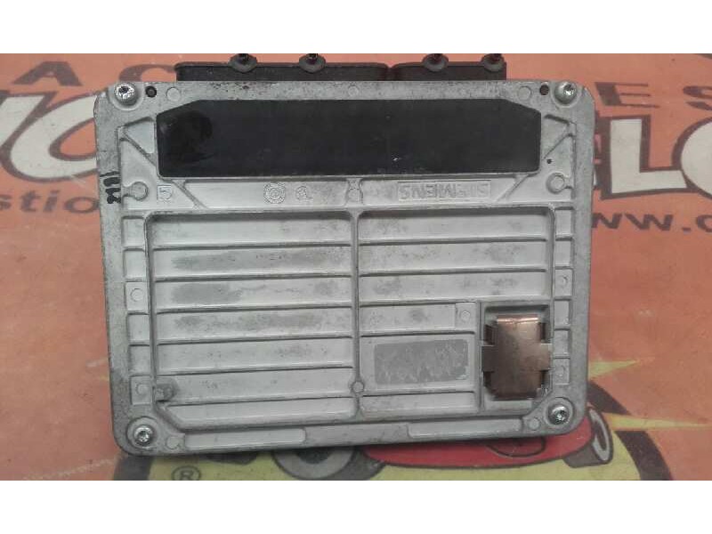 Recambio de centralita motor uce para skoda octavia berlina (1u2) 1.6 referencia OEM IAM 06A906019AN 5WP437403 06A906019AN