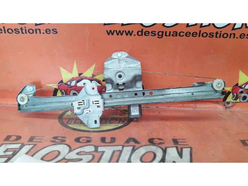 Recambio de elevalunas delantero izquierdo para dacia dokker ambiance referencia OEM IAM 807215586R 128001072E 