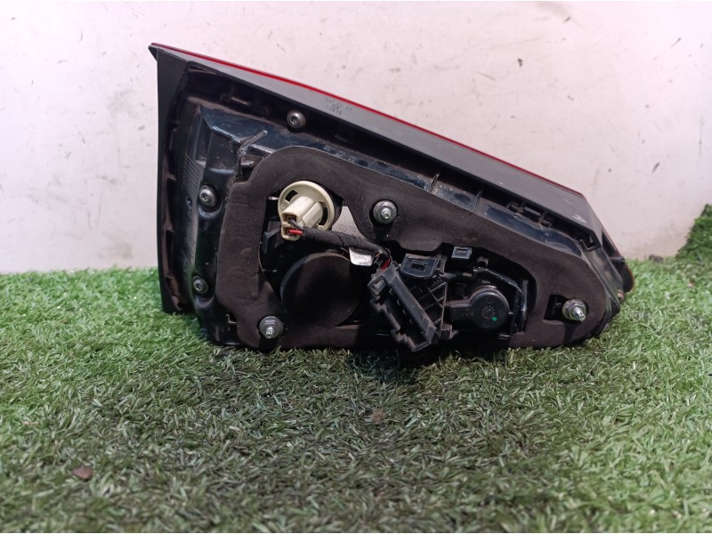 Recambio de piloto trasero maletero izquierdo para seat ateca (kh7) referencia OEM IAM 575945307C 575945307C L90096938