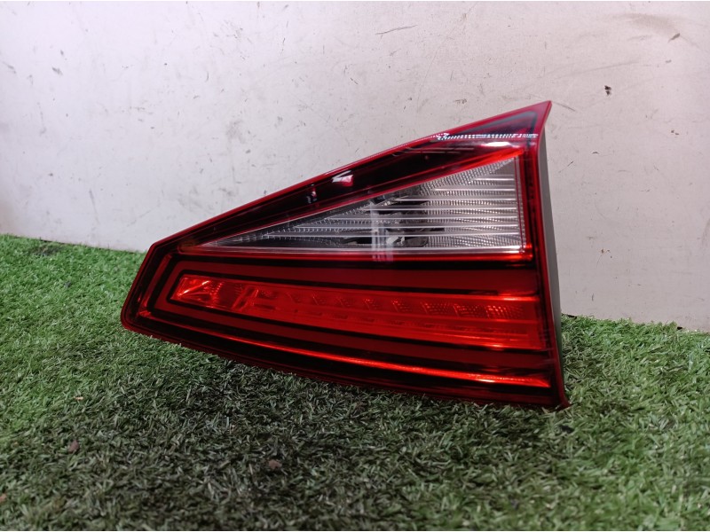Recambio de piloto trasero maletero izquierdo para seat ateca (kh7) referencia OEM IAM 575945307C 575945307C L90096938