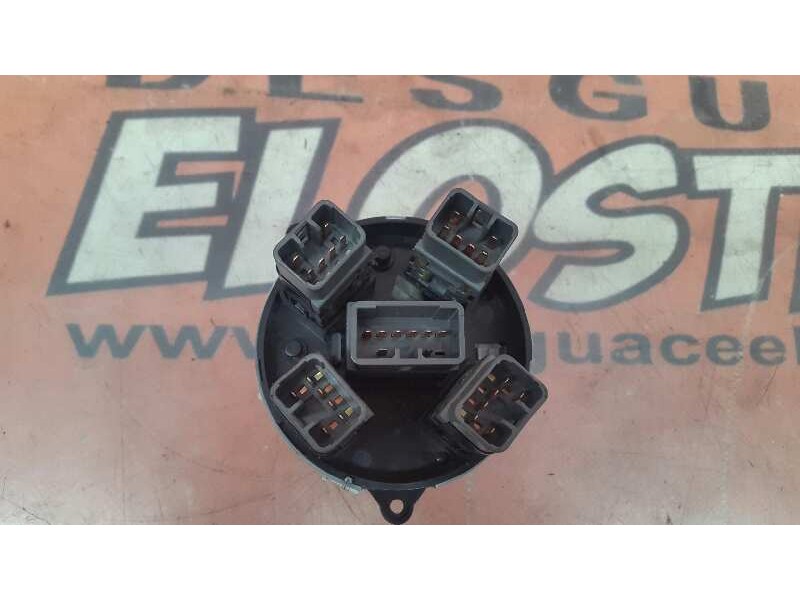 Recambio de warning para ssangyong kyron referencia OEM IAM 8520109010 8520109010 8520109010