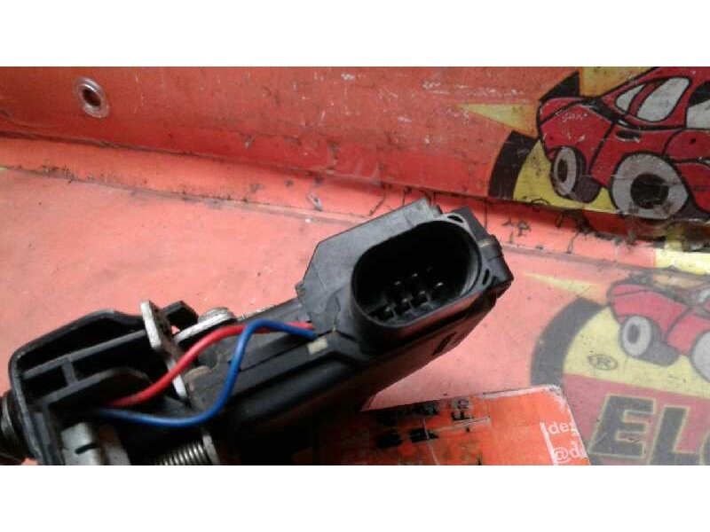 Recambio de cerradura puerta trasera izquierda para audi a6 berlina (4b2) referencia OEM IAM 4B0839015B 4B0839015B 4B0839015