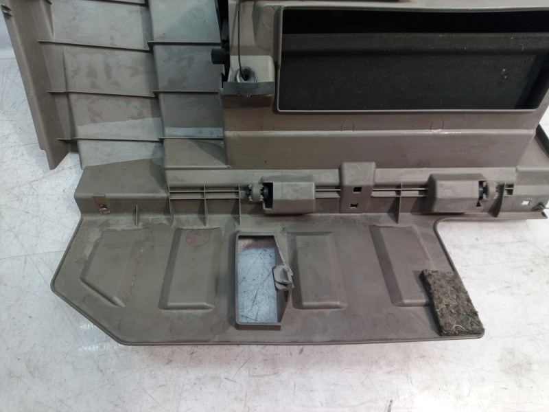 Recambio de guantera para nissan murano (z50) básico referencia OEM IAM 68102CC001  