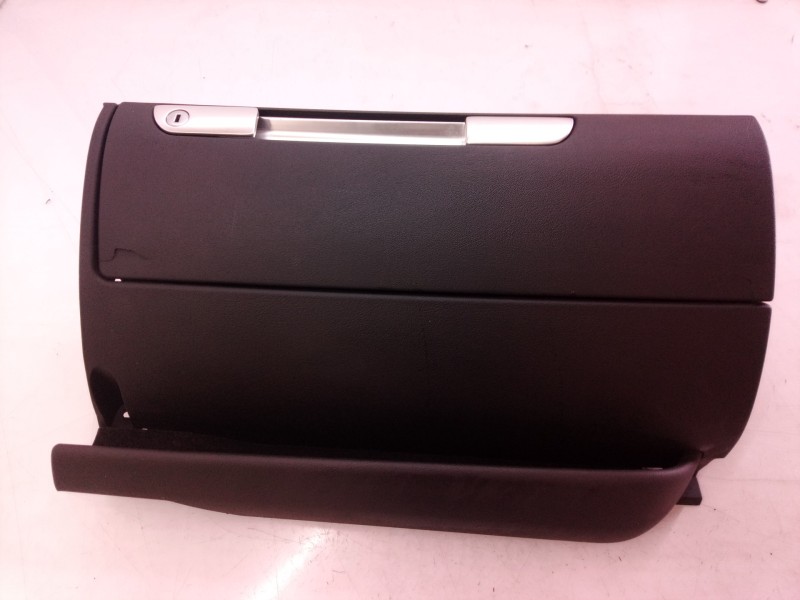 Recambio de guantera para audi tt (8n3/8n9) 1.8 20v turbo referencia OEM IAM 8N1857919FKZ  