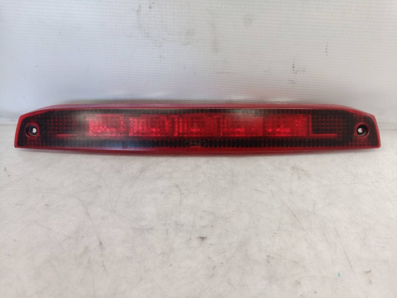 Recambio de luz central de freno para ford focus berlina (cap) referencia OEM IAM 4M5113A613A 4M5113A613 4M5113A613