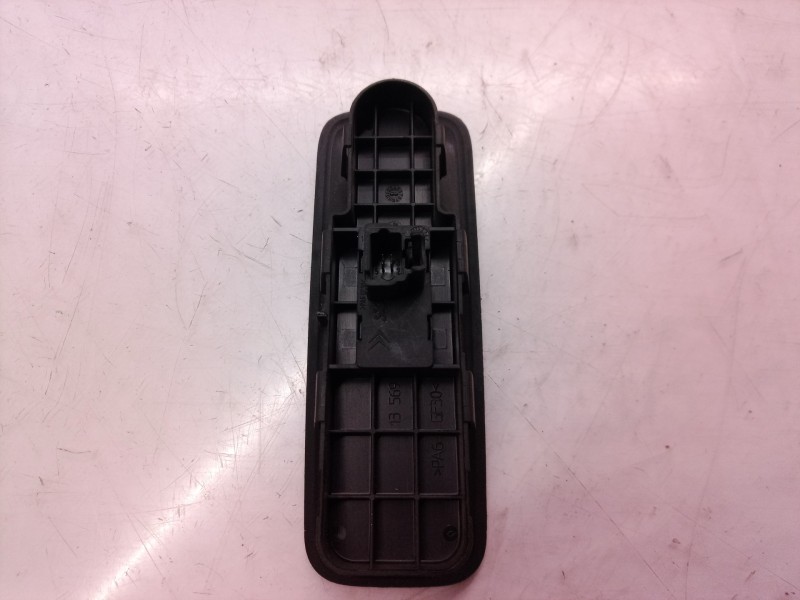 Recambio de mando elevalunas delantero derecho para citroën c8 2.2 hdi fap cat (4hw) referencia OEM IAM 14893750XT 14893750 1489