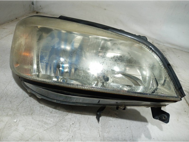 Recambio de faro derecho para opel zafira a blue line referencia OEM IAM 89100055 89100055 89100055