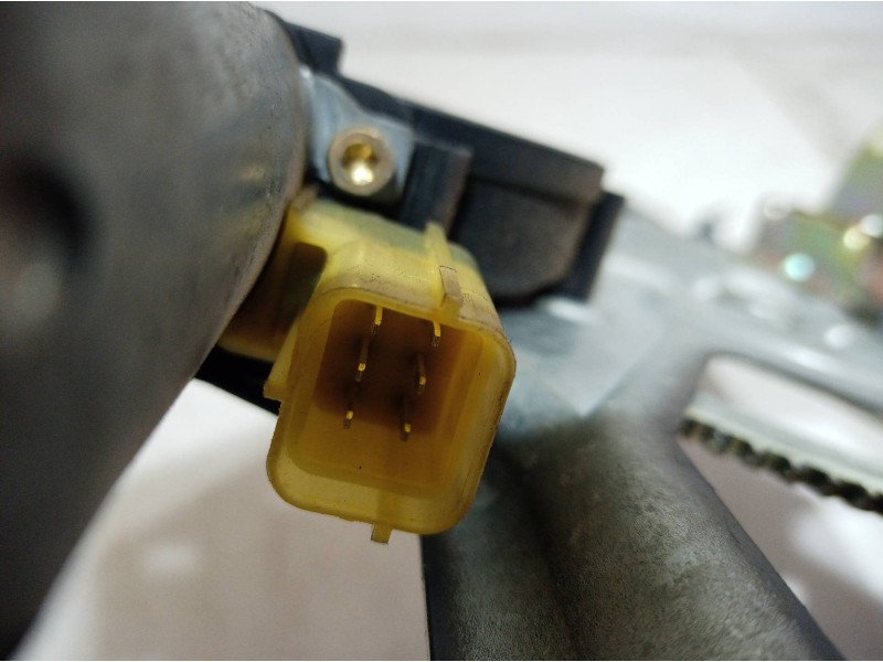 Recambio de elevalunas trasero izquierdo para land rover range rover referencia OEM IAM 0130821318 0130821318 0130821318