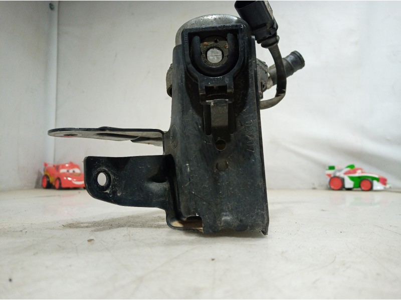 Recambio de depresor freno / bomba vacio para audi a8 (4e2) 4.2 v8 32v fsi referencia OEM IAM 8E0927317B 8E0927317B 8E0927317