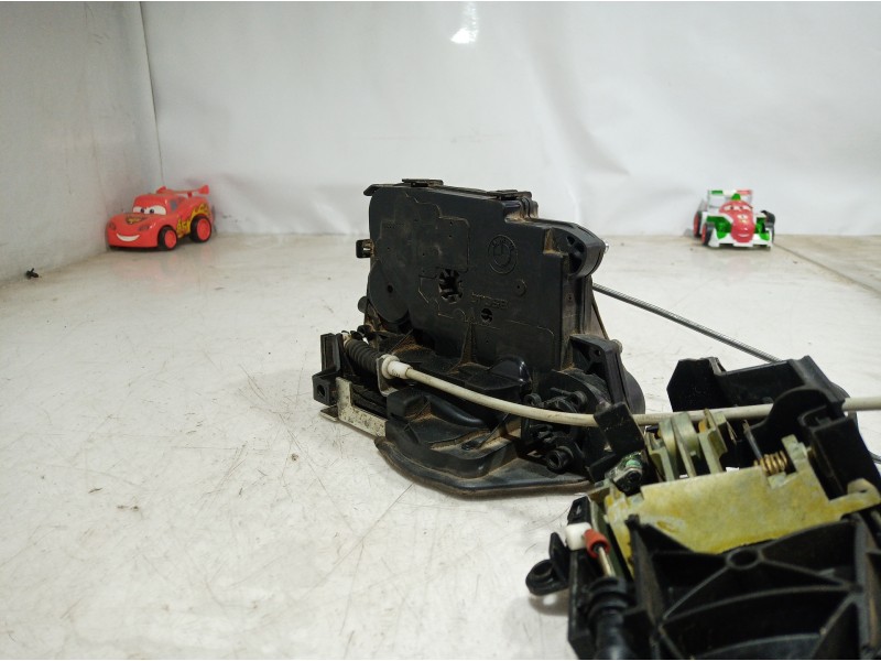 Recambio de cerradura puerta trasera izquierda para bmw serie 3 berlina (e90) 316d referencia OEM IAM 7229467 7229467 7229467