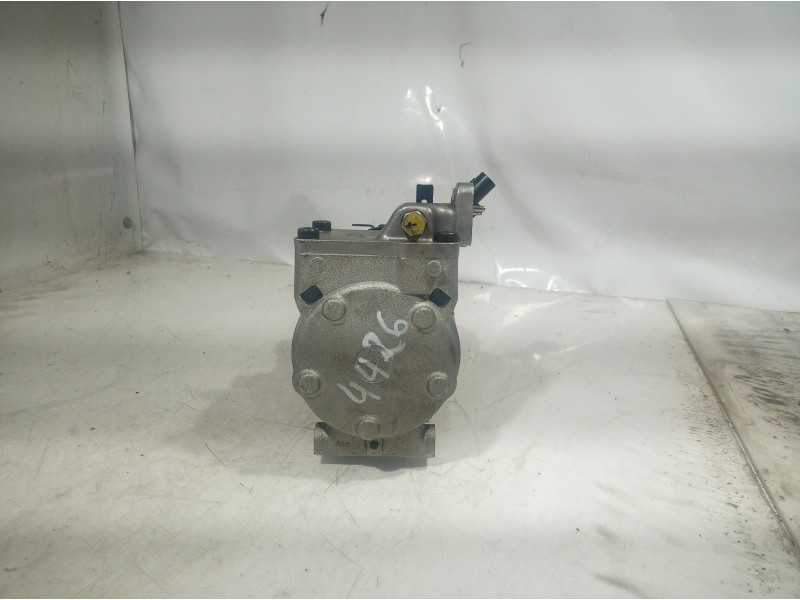 Recambio de compresor aire acondicionado para volkswagen polo (9n1) highline referencia OEM IAM   