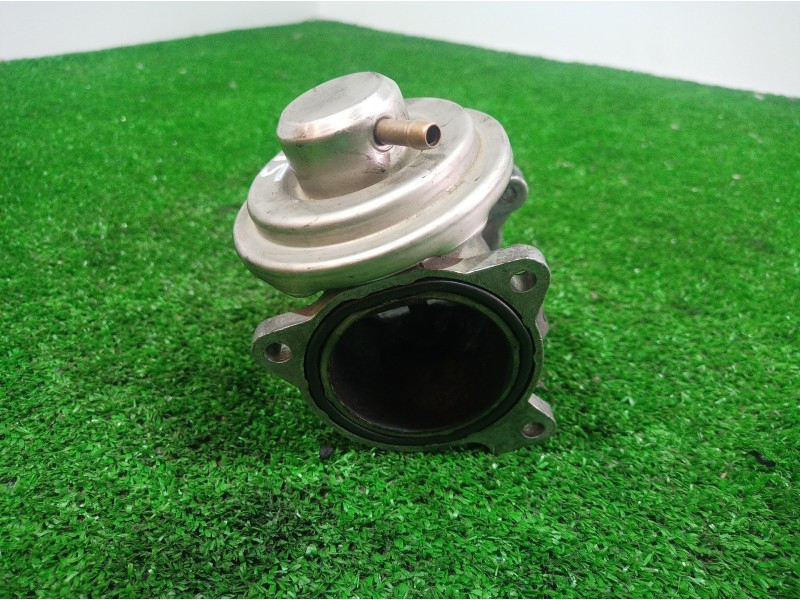 Recambio de valvula egr para seat ibiza (6l1) sport rider referencia OEM IAM 2246942 2246942 2246942