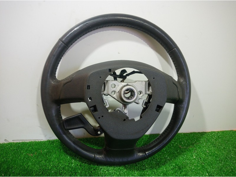 Recambio de volante para subaru tribeca b9 limited referencia OEM IAM   