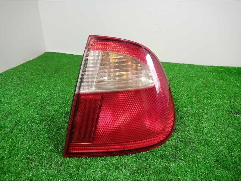 Recambio de piloto trasero derecho para seat cordoba berlina (6k2) referencia OEM IAM 6K5945096G 6K5945096G 6K5945096G