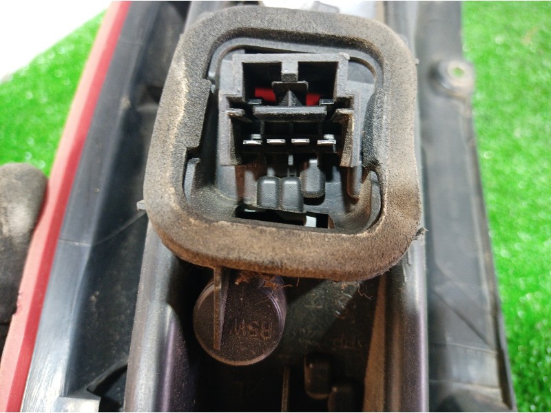 Recambio de piloto trasero izquierdo para fiat punto (199) easy referencia OEM IAM 51701589 51701589 51701589