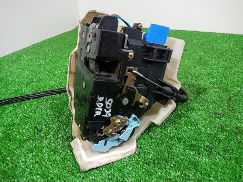 Recambio de cerradura puerta delantera derecha para volkswagen golf v berlina (1k1) conceptline (e) referencia OEM IAM   