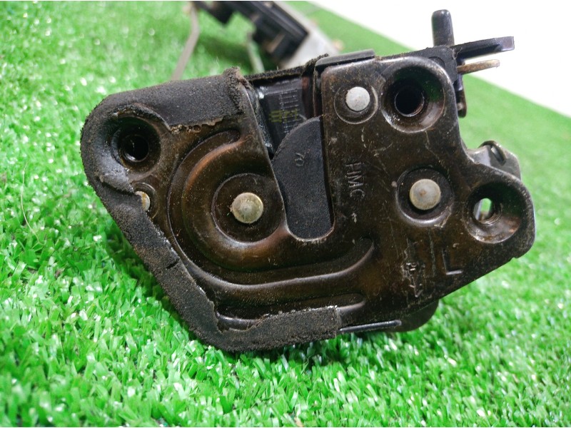 Recambio de cerradura puerta trasera izquierda para kia joice ls referencia OEM IAM   