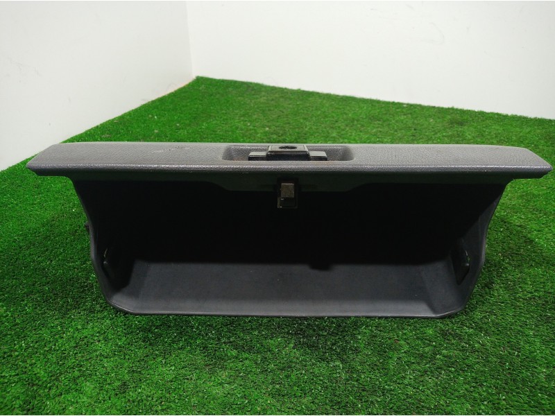 Recambio de guantera para mitsubishi montero (v20/v40) 2.8 turbodiesel referencia OEM IAM MB652136 MB652136 MB652136