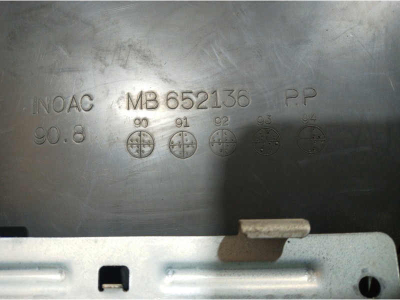 Recambio de guantera para mitsubishi montero (v20/v40) 2.8 turbodiesel referencia OEM IAM MB652136 MB652136 MB652136