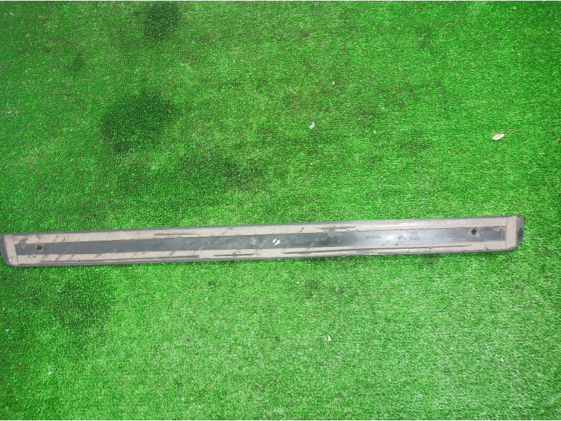 Recambio de moldura para audi s5 cabriolet (8f7) referencia OEM IAM 8T0853374 8T0853374 8T0853374