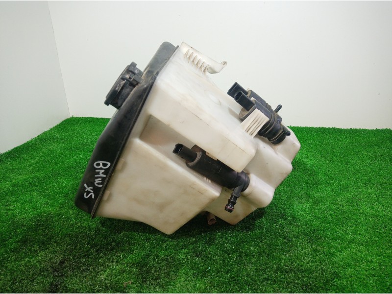 Recambio de deposito limpia para bmw x5 (e53) referencia OEM IAM 61678252738 61678252738 61678252738