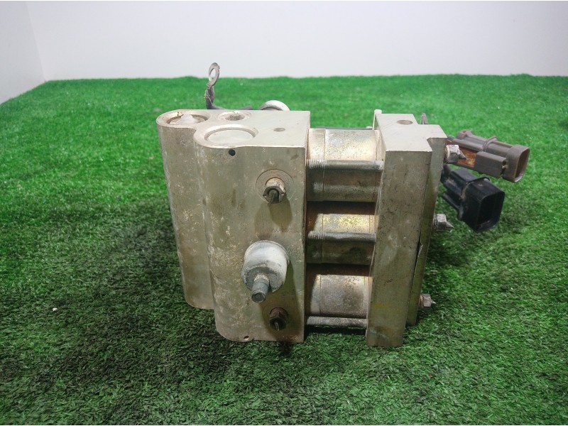 Recambio de abs para mitsubishi montero (v20/v40) referencia OEM IAM MB668266 MB668266 MB668266