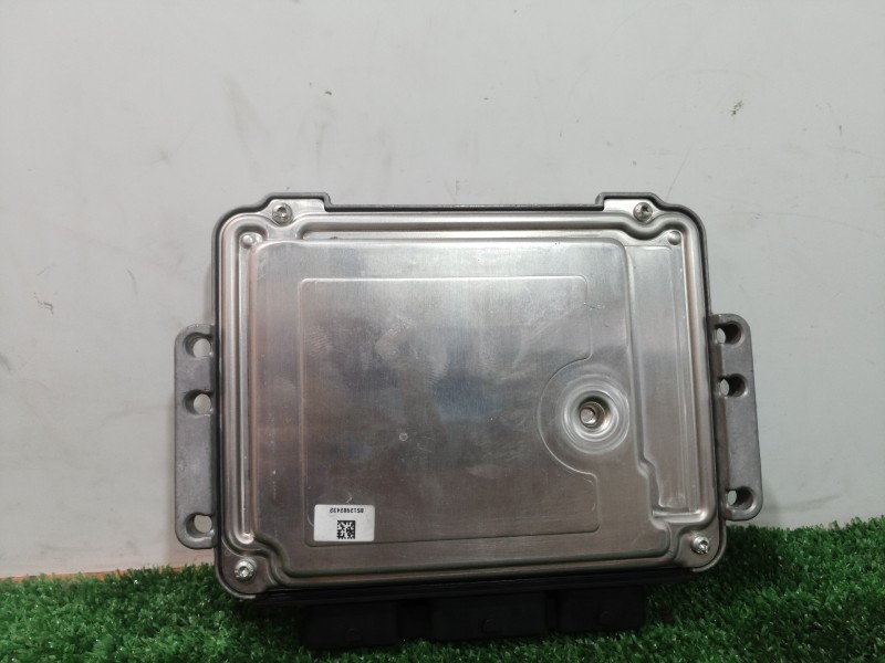 Recambio de centralita motor uce para citroën c4 picasso business class referencia OEM IAM 9664617680 9664617680 0281012981