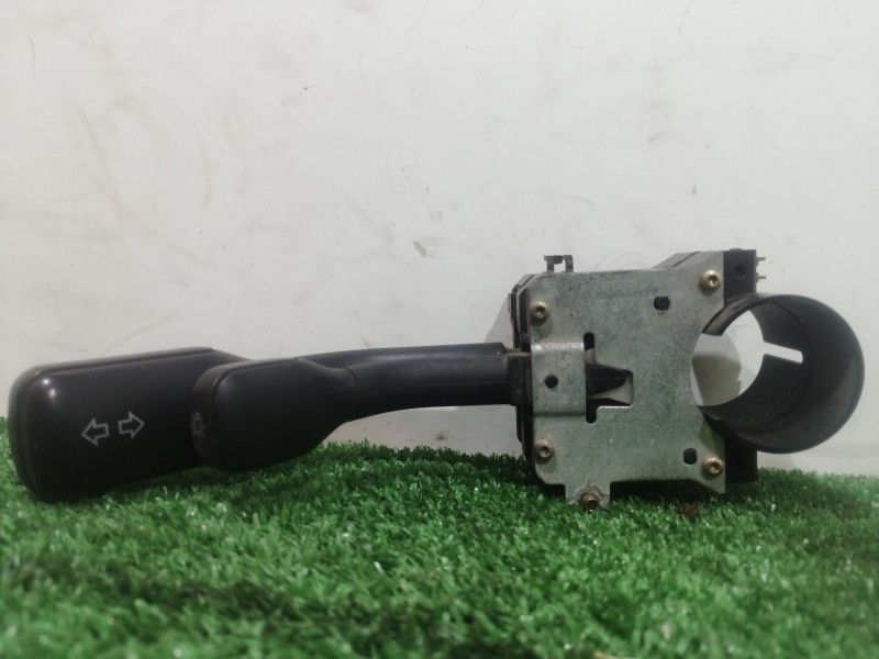 Recambio de mando luces para audi 80 avant referencia OEM IAM 443953513L 443953513L 443953513L