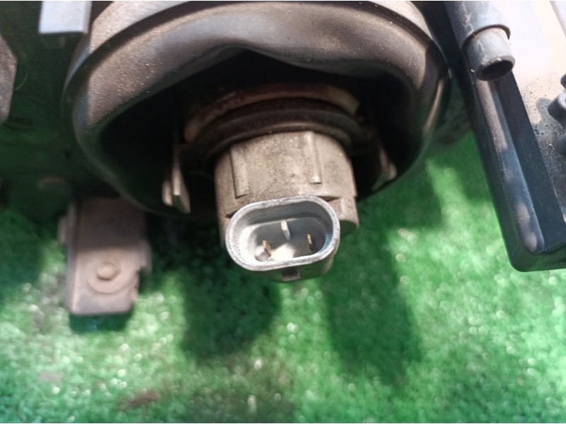 Recambio de faro derecho para bmw serie 3 berlina (e46) 318i referencia OEM IAM 0301089202 0301089202 8361948