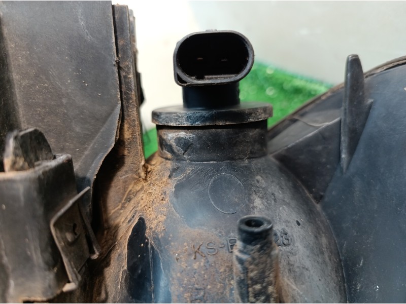 Recambio de faro derecho para bmw serie 3 berlina (e46) 318i referencia OEM IAM 0301089202 0301089202 8361948