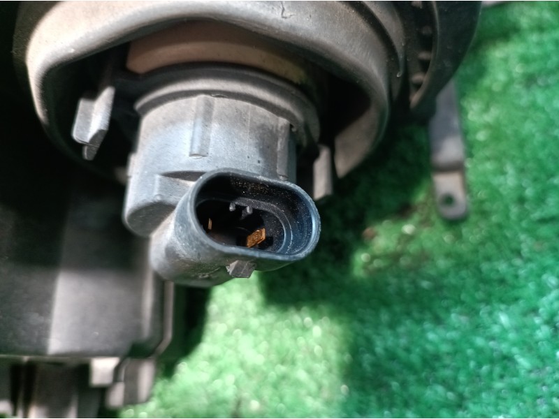 Recambio de faro izquierdo para bmw serie 3 berlina (e46) 318i referencia OEM IAM 0301089201 0301089201 8361947