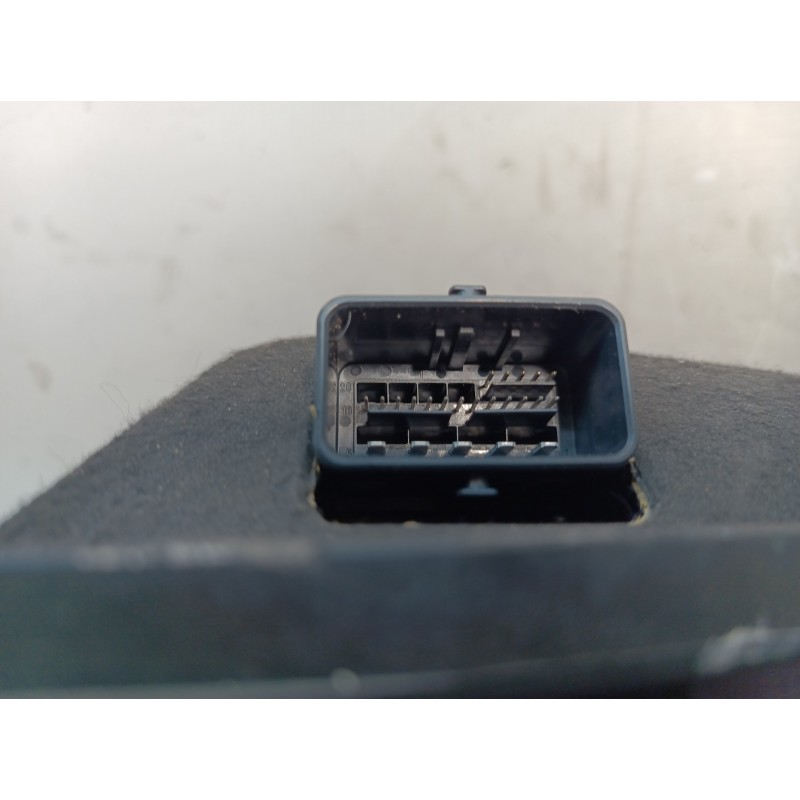 Recambio de freno de mano electrico para citroën c4 picasso business class referencia OEM IAM 965981018004 965981018004 96598101