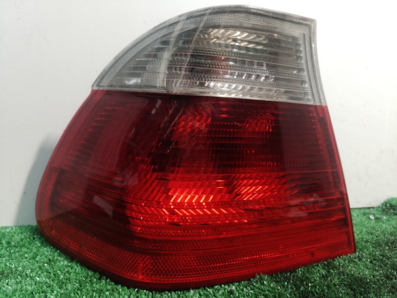 Recambio de piloto trasero izquierdo para bmw serie 3 berlina (e46) 318i referencia OEM IAM 8383821 8383821 8383821