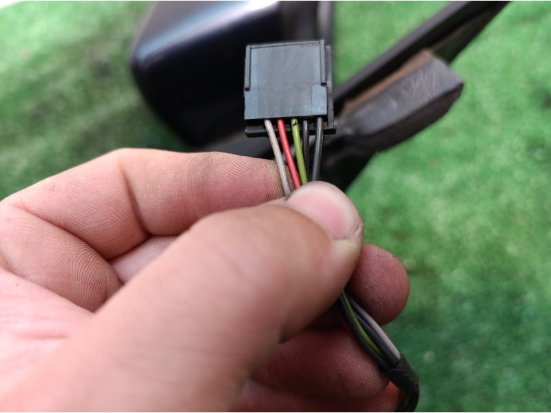 Recambio de retrovisor derecho para bmw serie 3 berlina (e46) 318i referencia OEM IAM 0117351 0117351 0117351