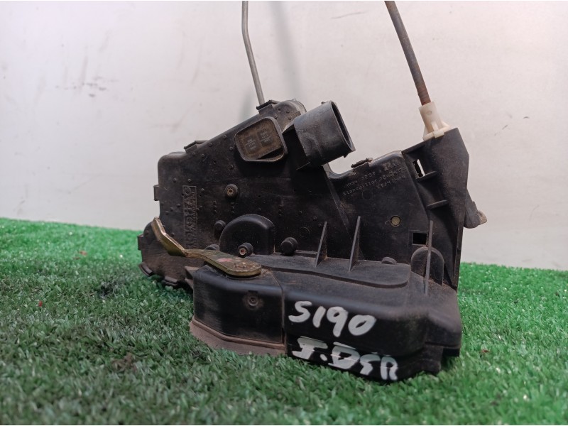 Recambio de cerradura puerta trasera derecha para bmw serie 3 berlina (e46) 318i referencia OEM IAM   