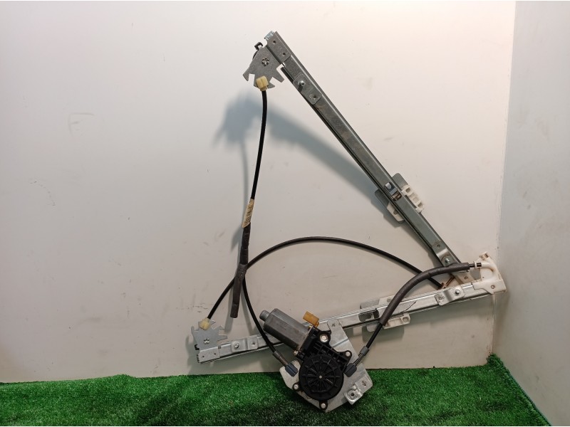 Recambio de elevalunas delantero derecho para bmw serie 3 berlina (e46) 318i referencia OEM IAM 676283620640 676283620640 676283