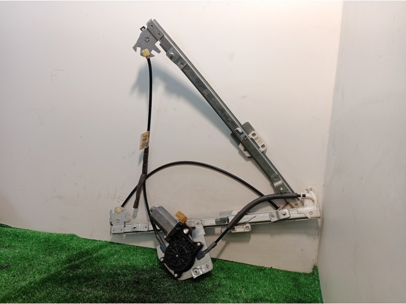 Recambio de elevalunas delantero derecho para bmw serie 3 berlina (e46) 318i referencia OEM IAM 676283620640 676283620640 676283