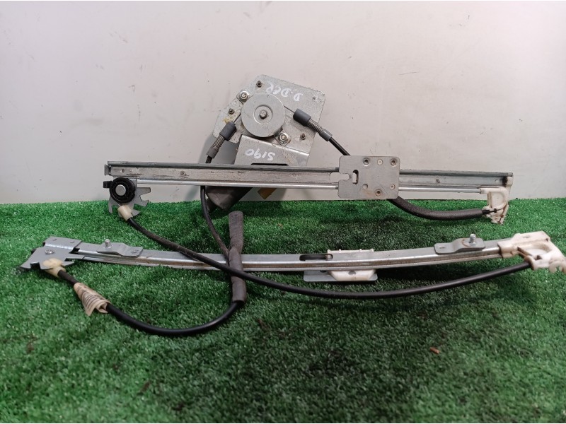 Recambio de elevalunas delantero derecho para bmw serie 3 berlina (e46) 318i referencia OEM IAM 676283620640 676283620640 676283